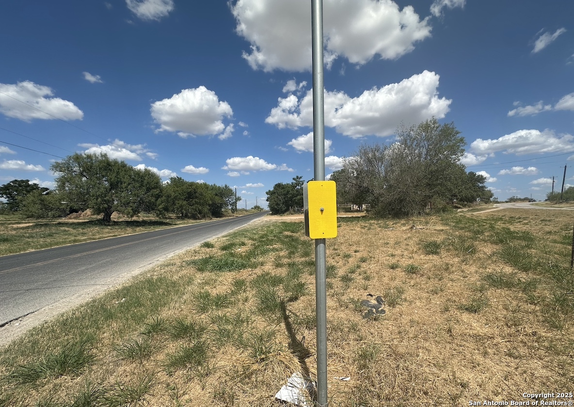 00 S Dixon Somerset TX 78069