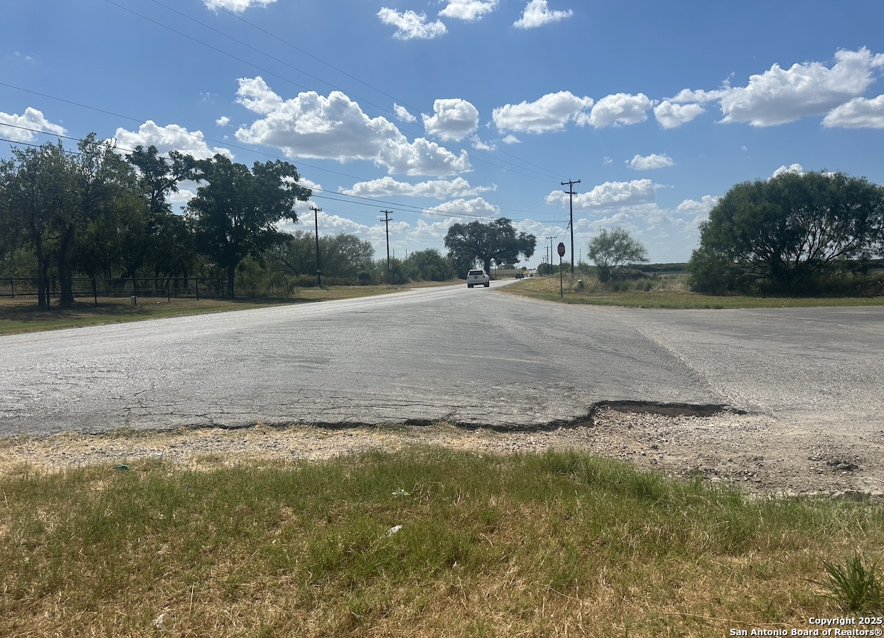 00 S Dixon Somerset TX 78069