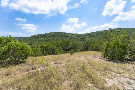 865 Arrowhead Point Helotes TX 78063