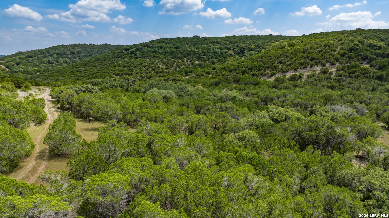 865 Arrowhead Point Helotes TX 78063