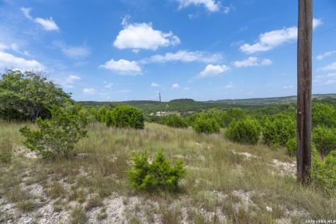 865 Arrowhead Point Helotes TX 78063