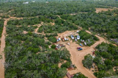 1062 County Road 122 Lot 3 Floresville TX 78114