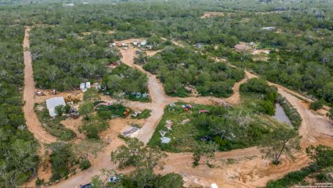 1062 County Road 122 Lot 3 Floresville TX 78114