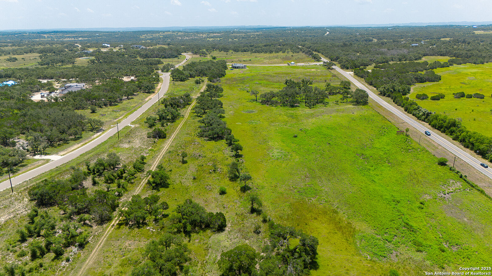 670 Windmill Ridge Blanco TX 78606