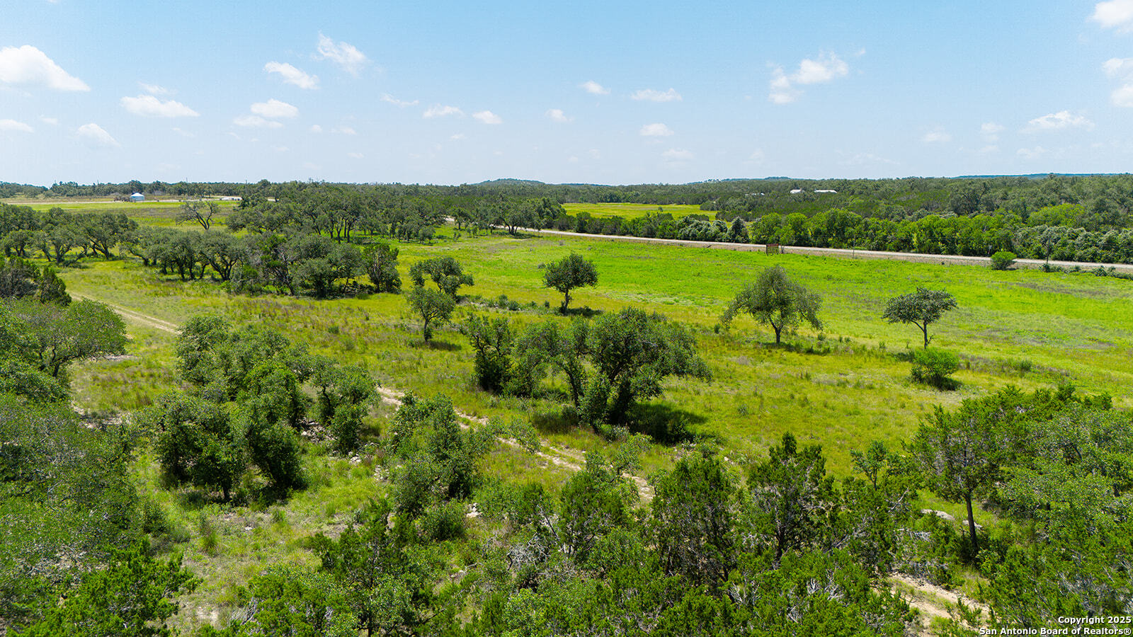 670 Windmill Ridge Blanco TX 78606