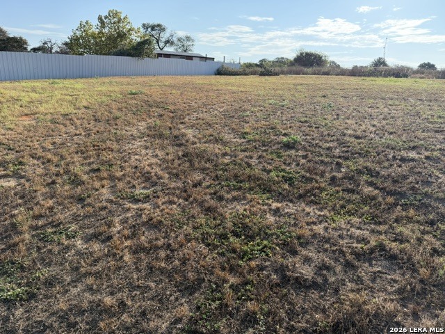 23030 White Hickory Elmendorf TX 78112