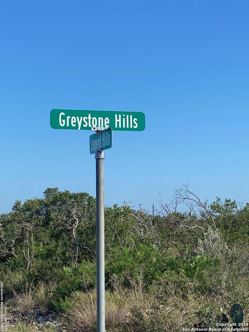 71 Greystone Hills Circle Uvalde TX 78801