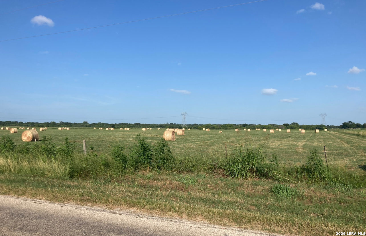 0 County Road 117 Floresville TX 78114