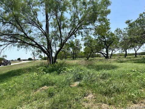 00 Las Palomas Track 2 Lytle TX 78052