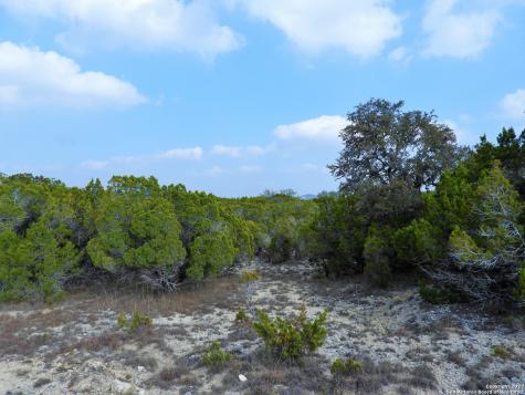 Lot 13 Johnson Road Lakehills TX 78063