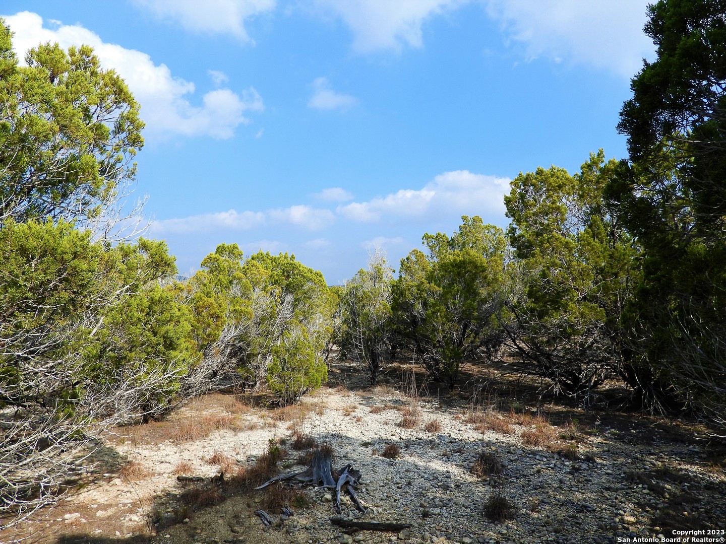 Lot 13 Johnson Road Lakehills TX 78063