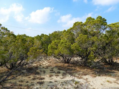 Lot 13 Johnson Road Lakehills TX 78063