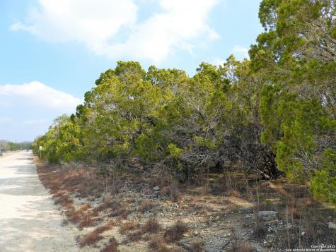 Lot 13 Johnson Road Lakehills TX 78063