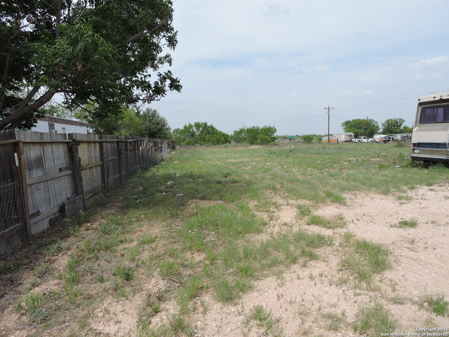 5968 Tabberer Poteet TX 78065