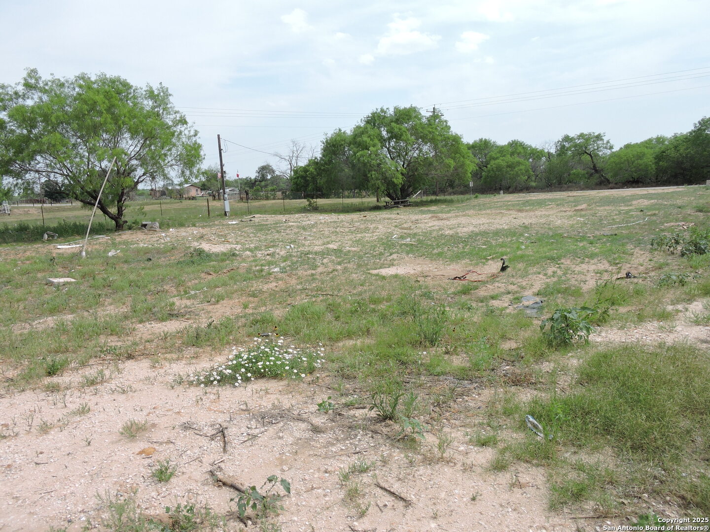 5968 Tabberer Poteet TX 78065