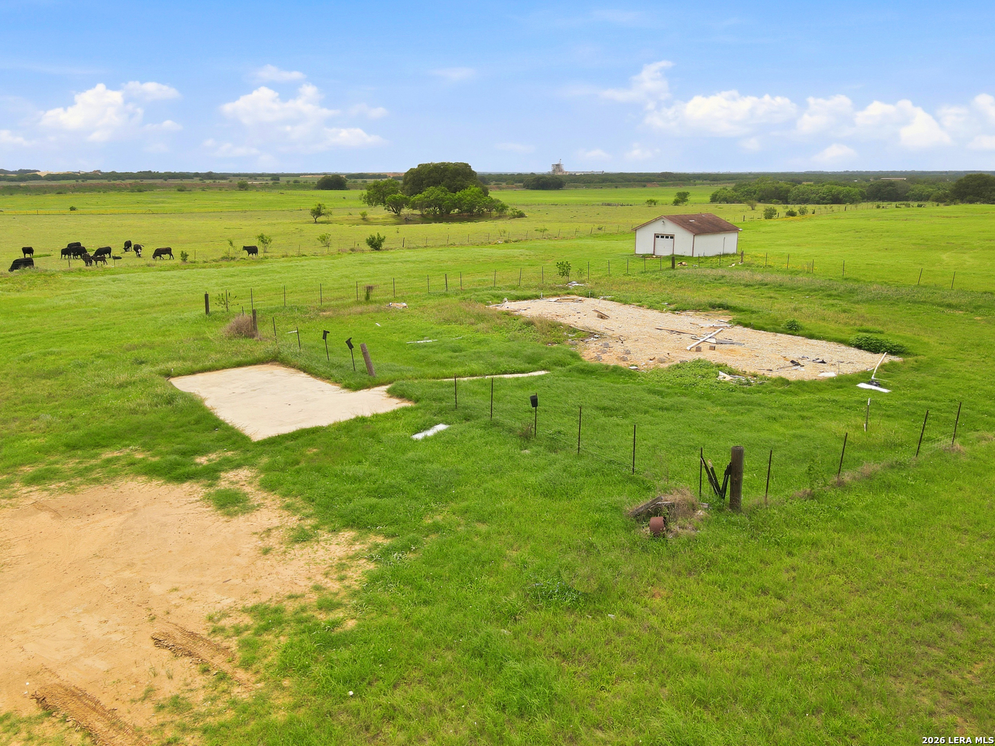 4488 State Highway 97 W Floresville TX 78114