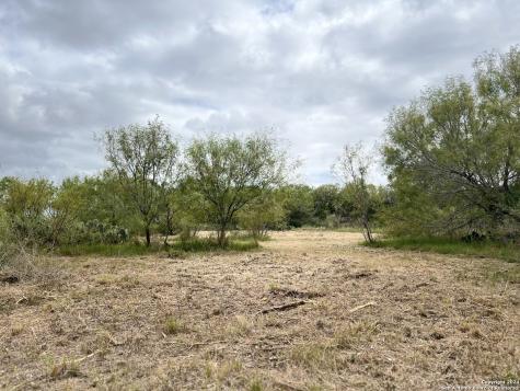 0 S Highway 281 Pleasanton TX 78064