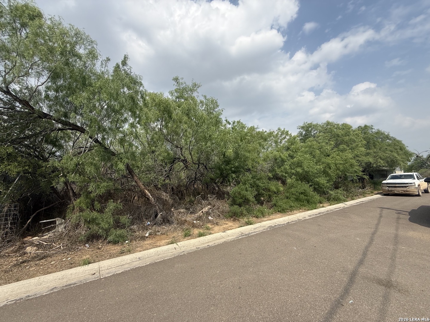 1711 Matamoros Cotulla TX 78014