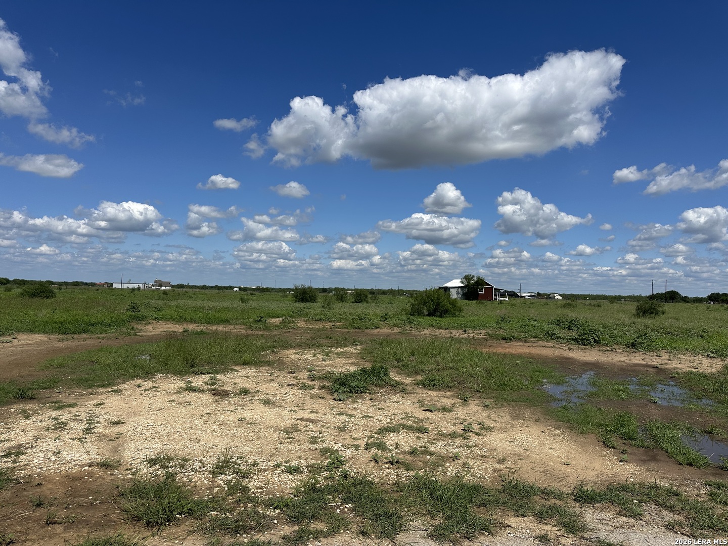 2267 Cr 430 Pleasanton TX 78064