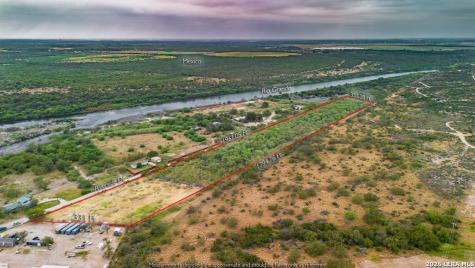 658 Riverside Drive Eagle Pass TX 78852