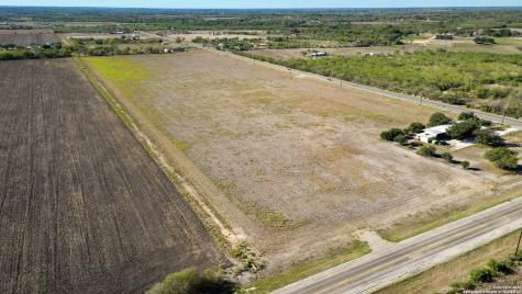 Lot 3 Fm 471 Natalia TX 78059