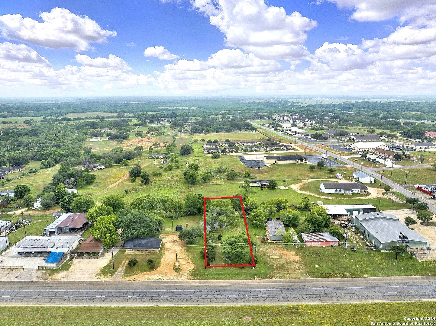 2315 Highway 181 Floresville TX 78114