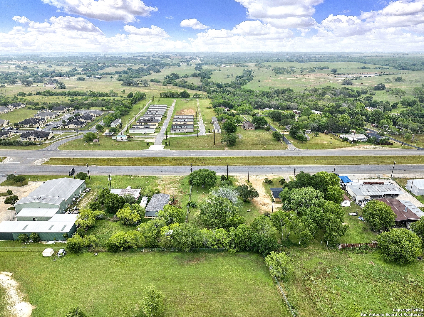 2315 Highway 181 Floresville TX 78114