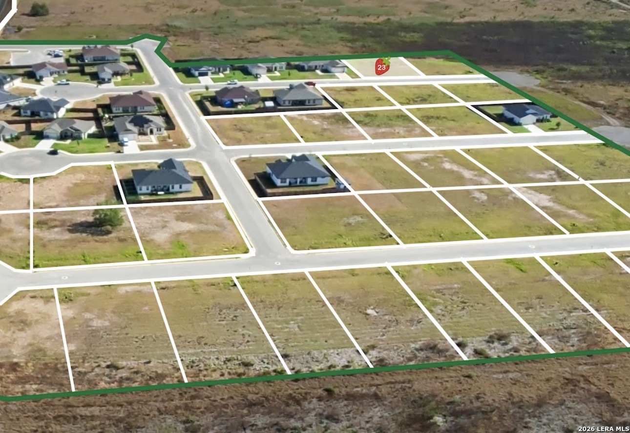 125 Growers Avenue Poteet TX 78065