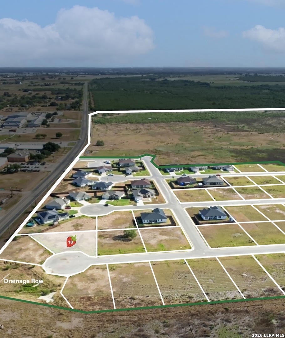 105 Albion Court Poteet TX 78065