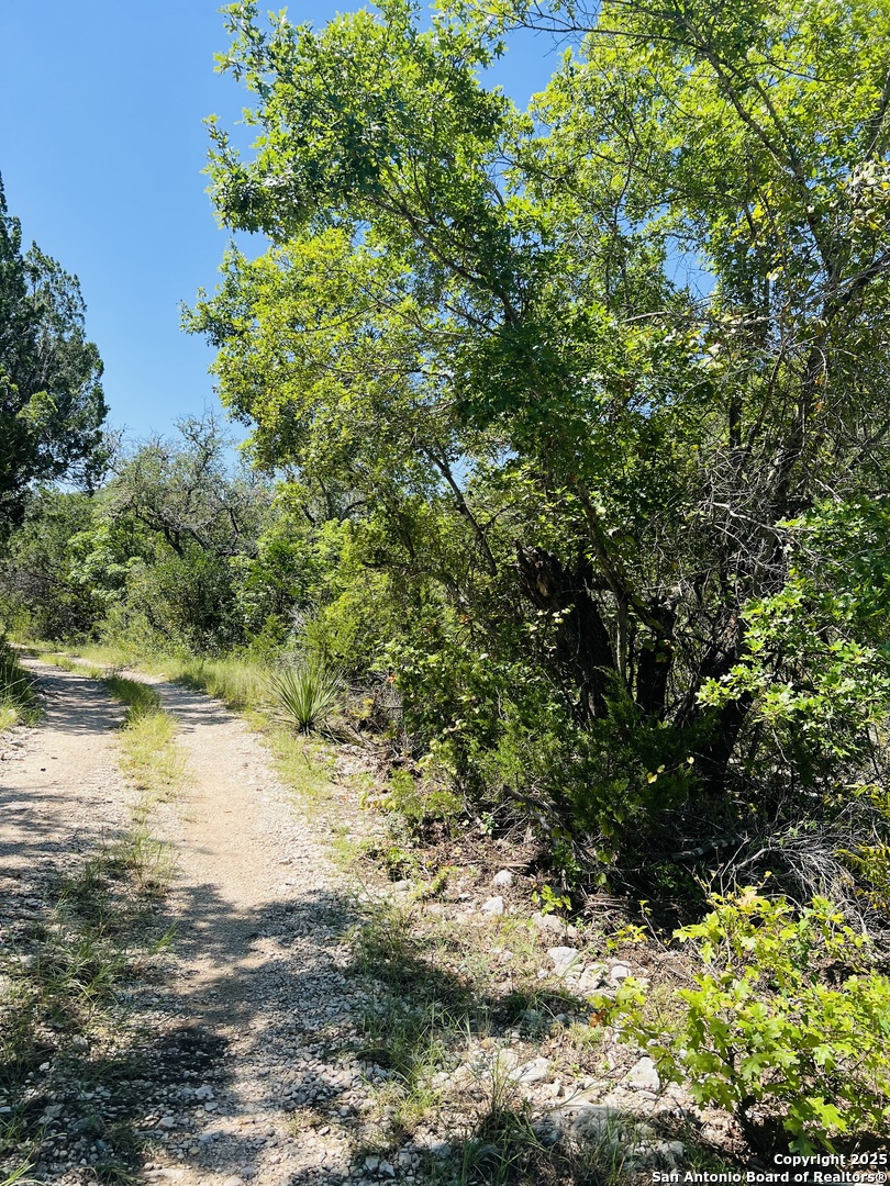0 Cr 408 Uvalde TX 78801