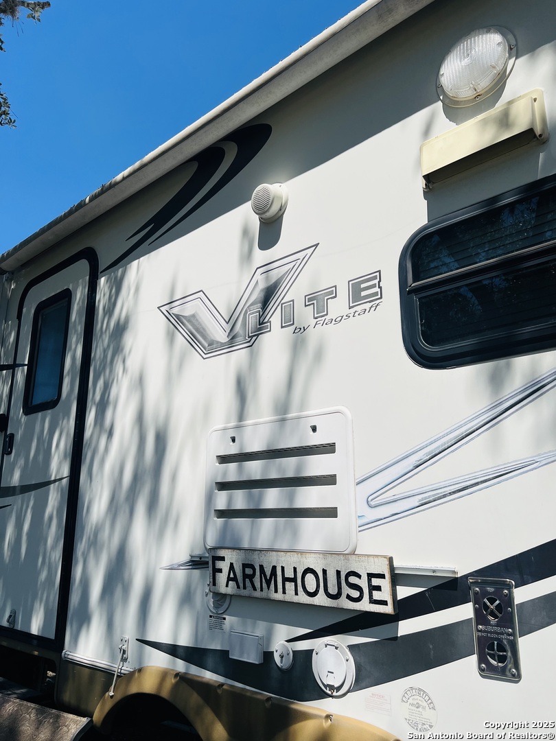0 Cr 408 Uvalde TX 78801
