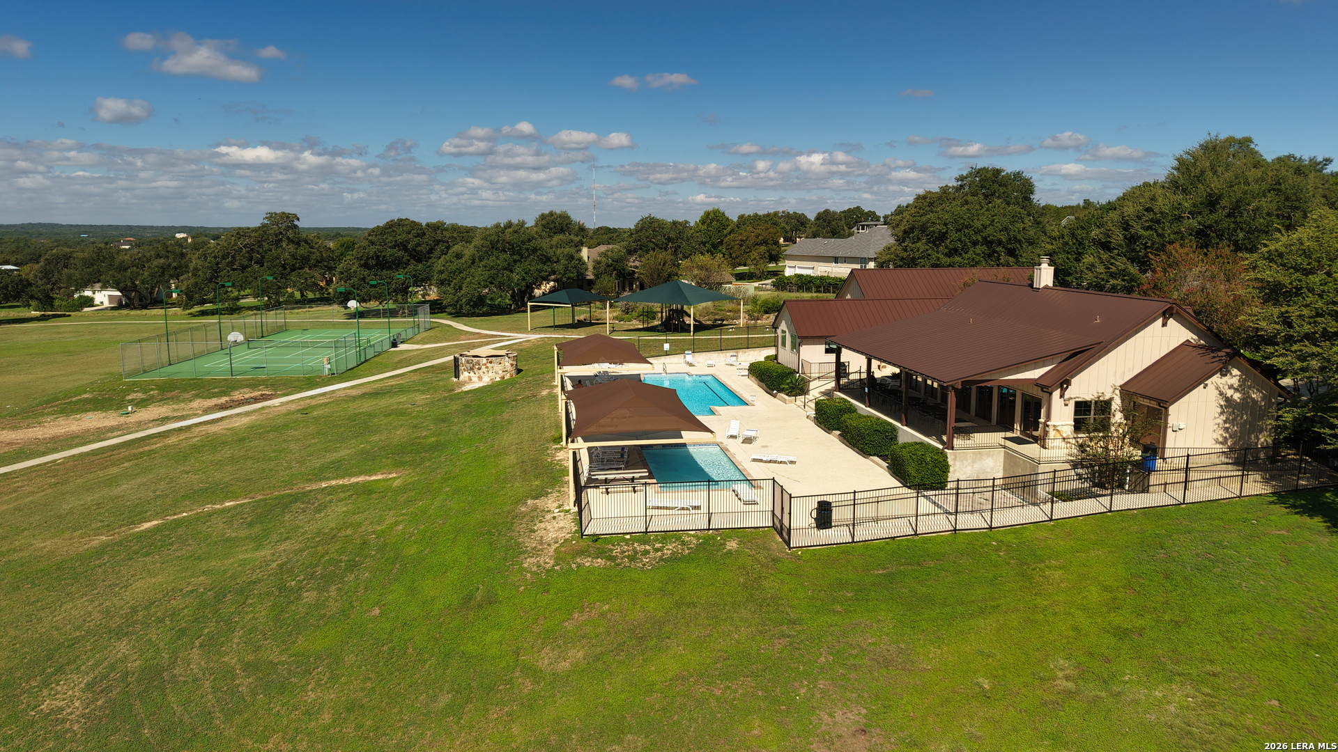 233 Paradise Hills New Braunfels TX 78132