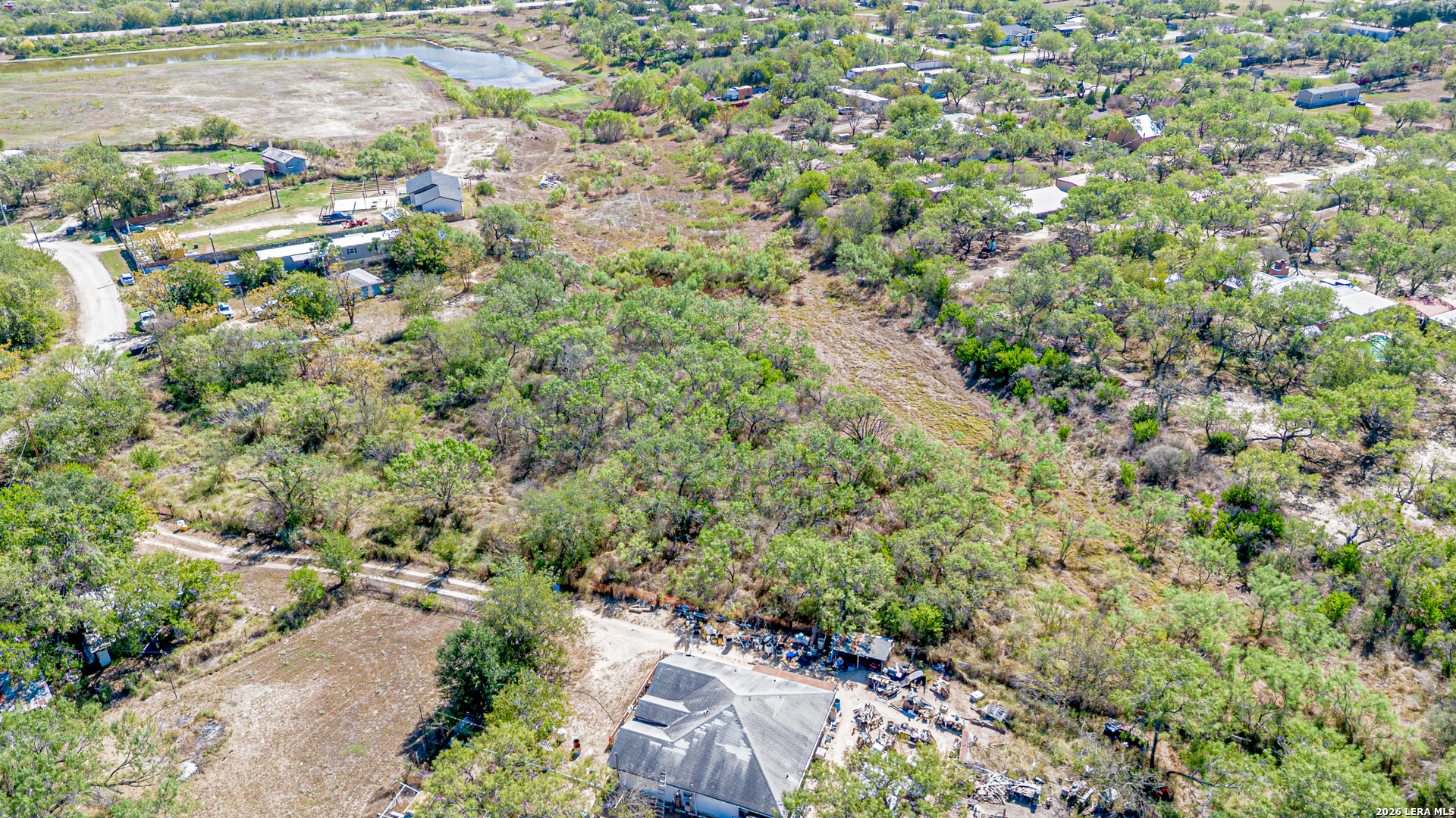 756 County Road 6841 Lytle TX 78052