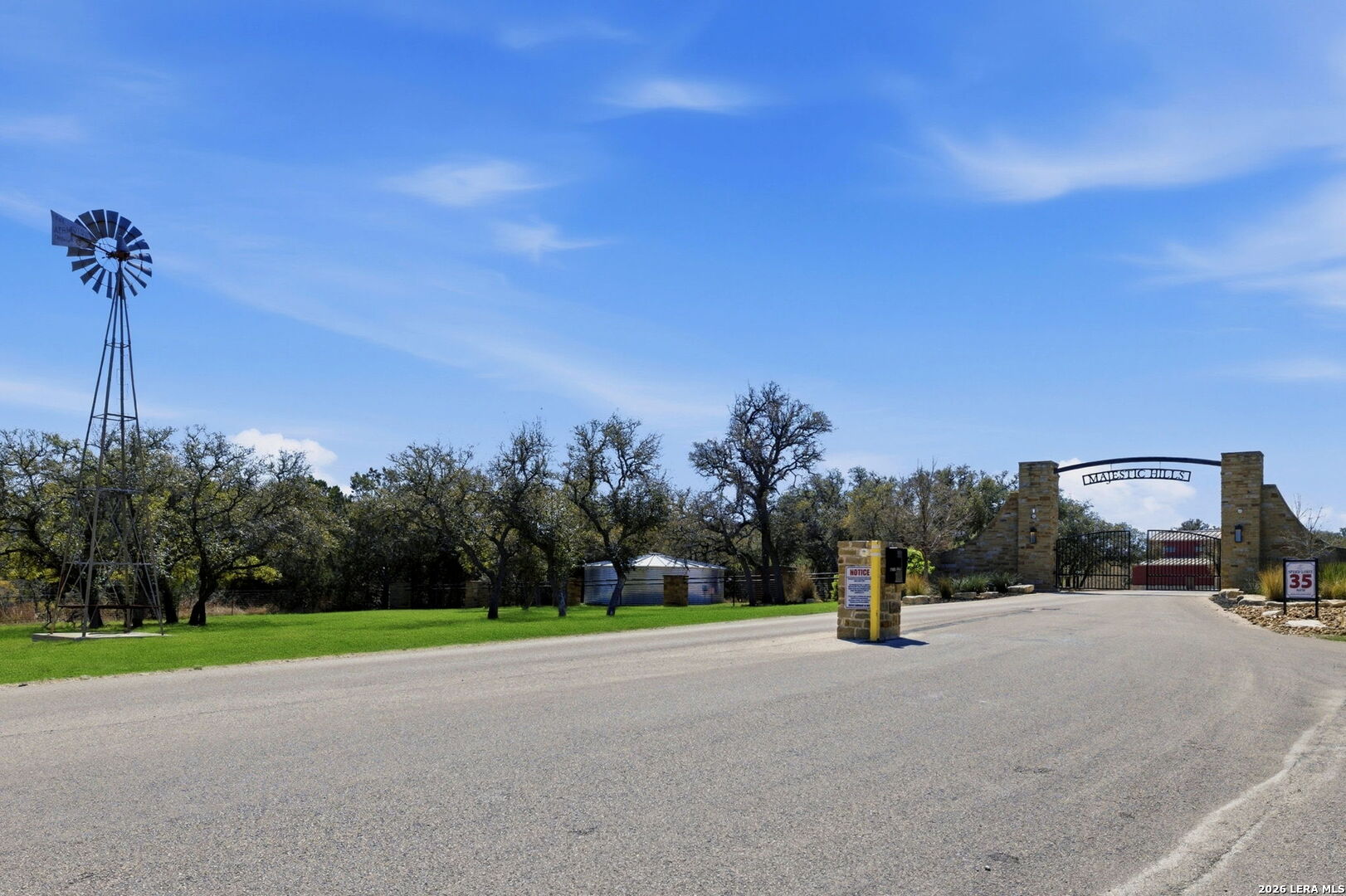 207 Majestic Hills Blanco TX 78606