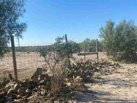 1 Acre Lot 137 Don Chema Road Laredo TX 78043