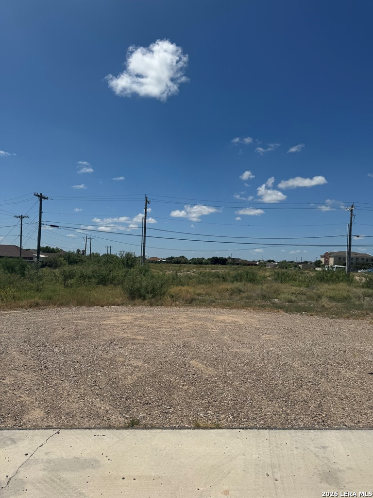 2556 (REAR) Fox Place-back Area-vacant Land Eagle Pass TX 78852