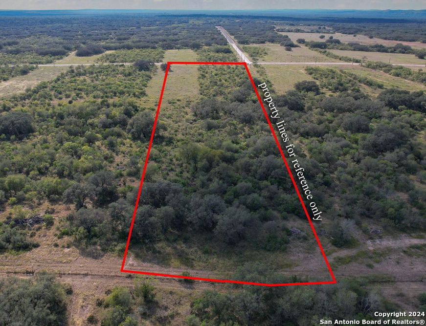 00 Utopia Forest Dhanis TX 78850