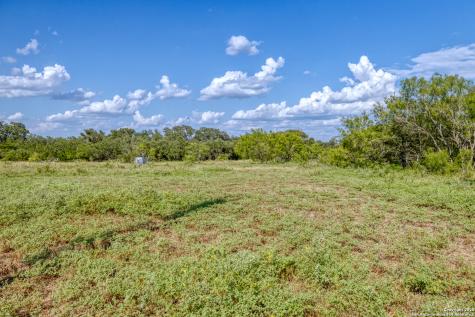 1 Utopia Forest Dhanis TX 78850