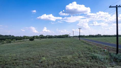 1 Utopia Forest Dhanis TX 78850