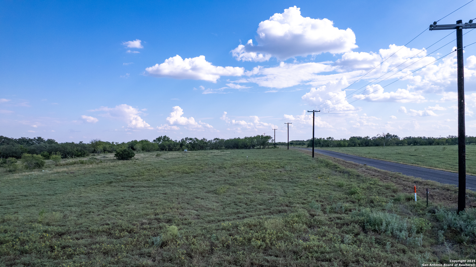 1 Utopia Forest Dhanis TX 78850