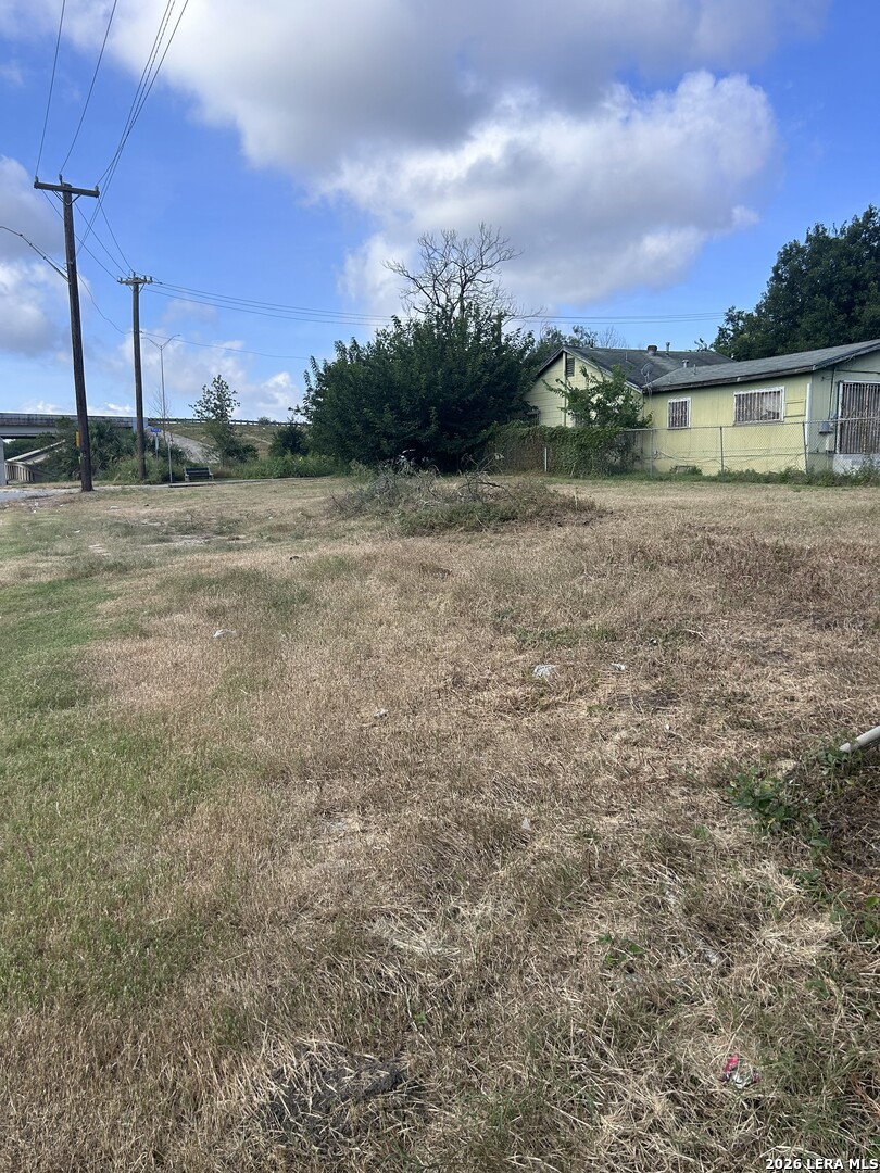 651 Yucca Street San Antonio TX 78220