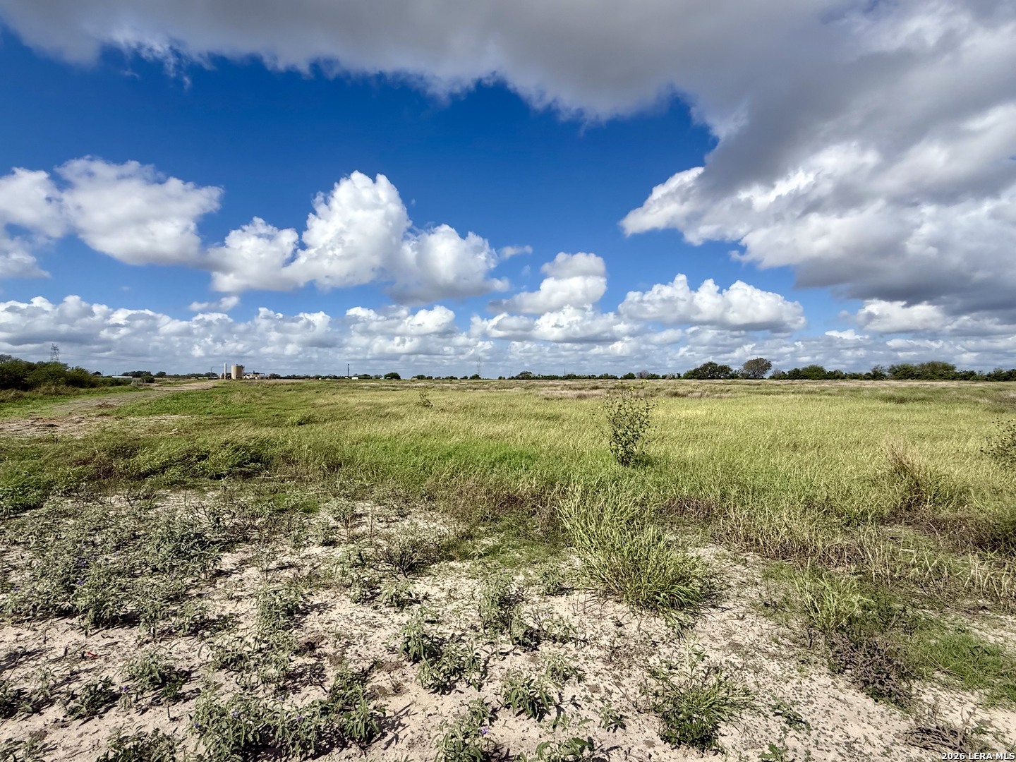 29.53 Acres Sh-72 Kenedy TX 78119