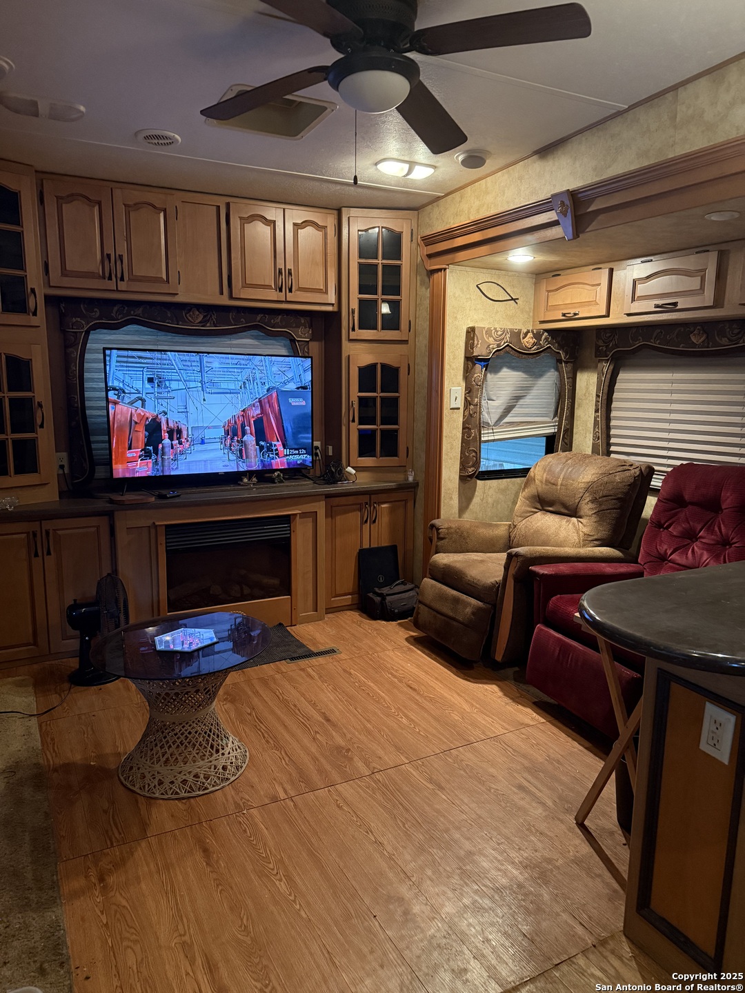 460 Paloma Bandera TX 78003