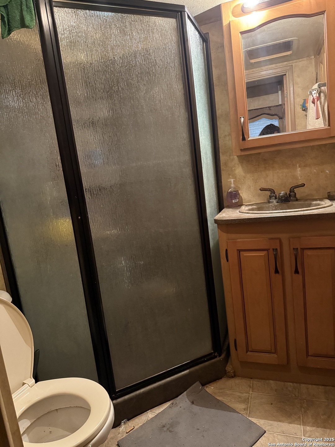 460 Paloma Bandera TX 78003