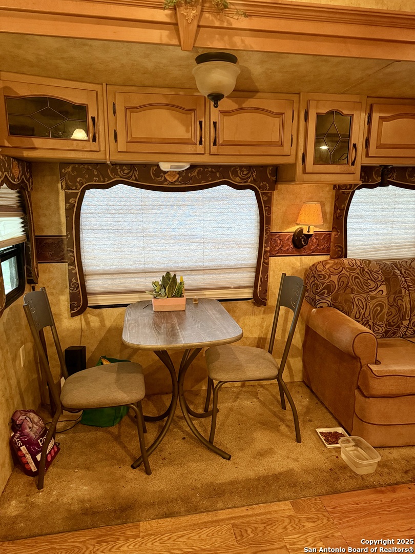 460 Paloma Bandera TX 78003