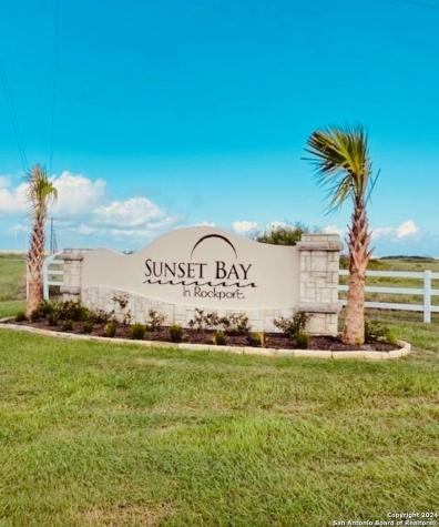 140 Sunrise Rockport TX 78382
