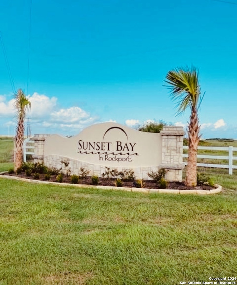 140 Sunrise Rockport TX 78382