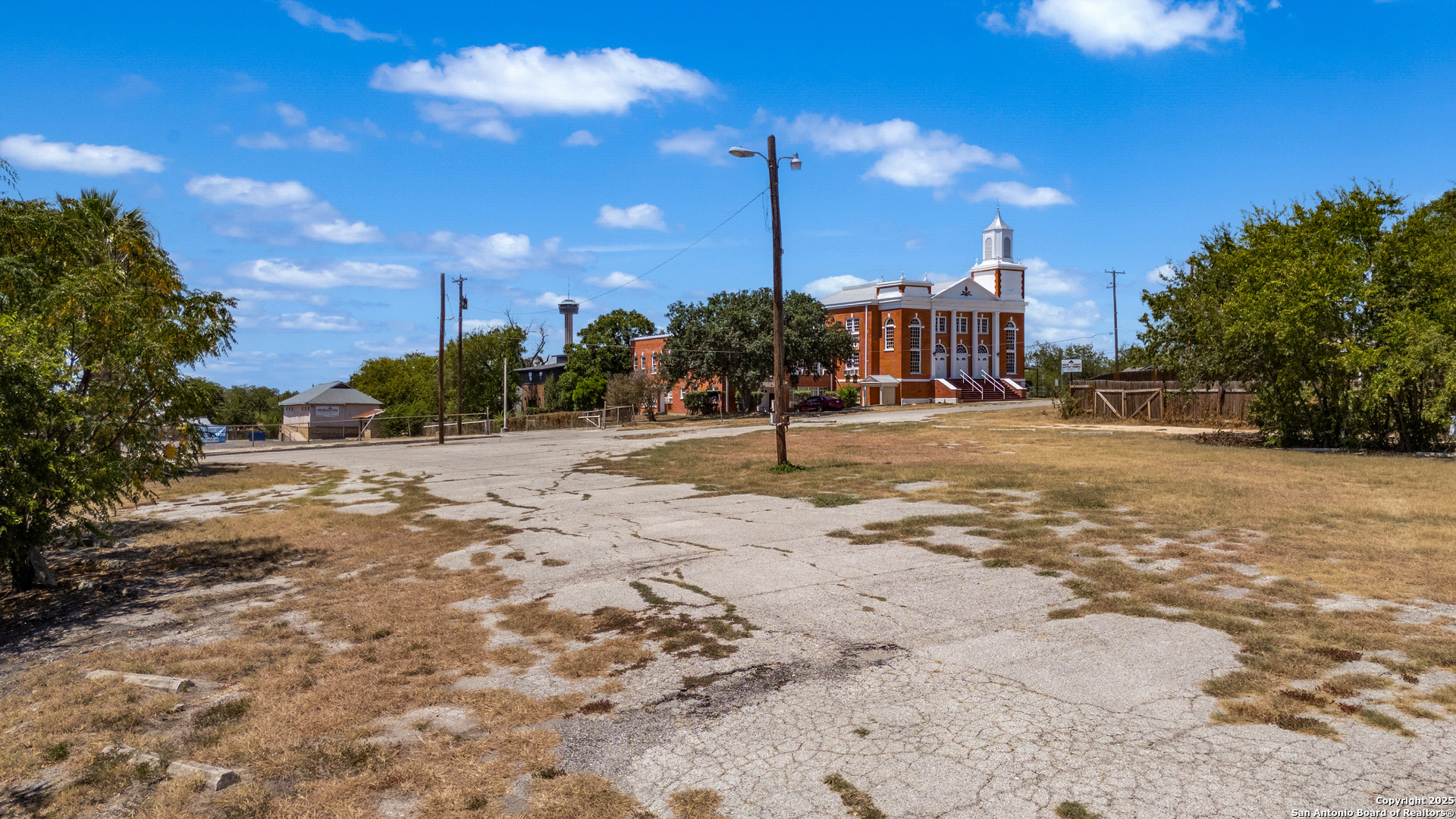 614 Piedmont San Antonio TX 78203