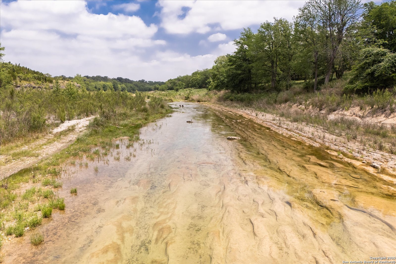 000 Oakridge Trail Pipe Creek TX 78063