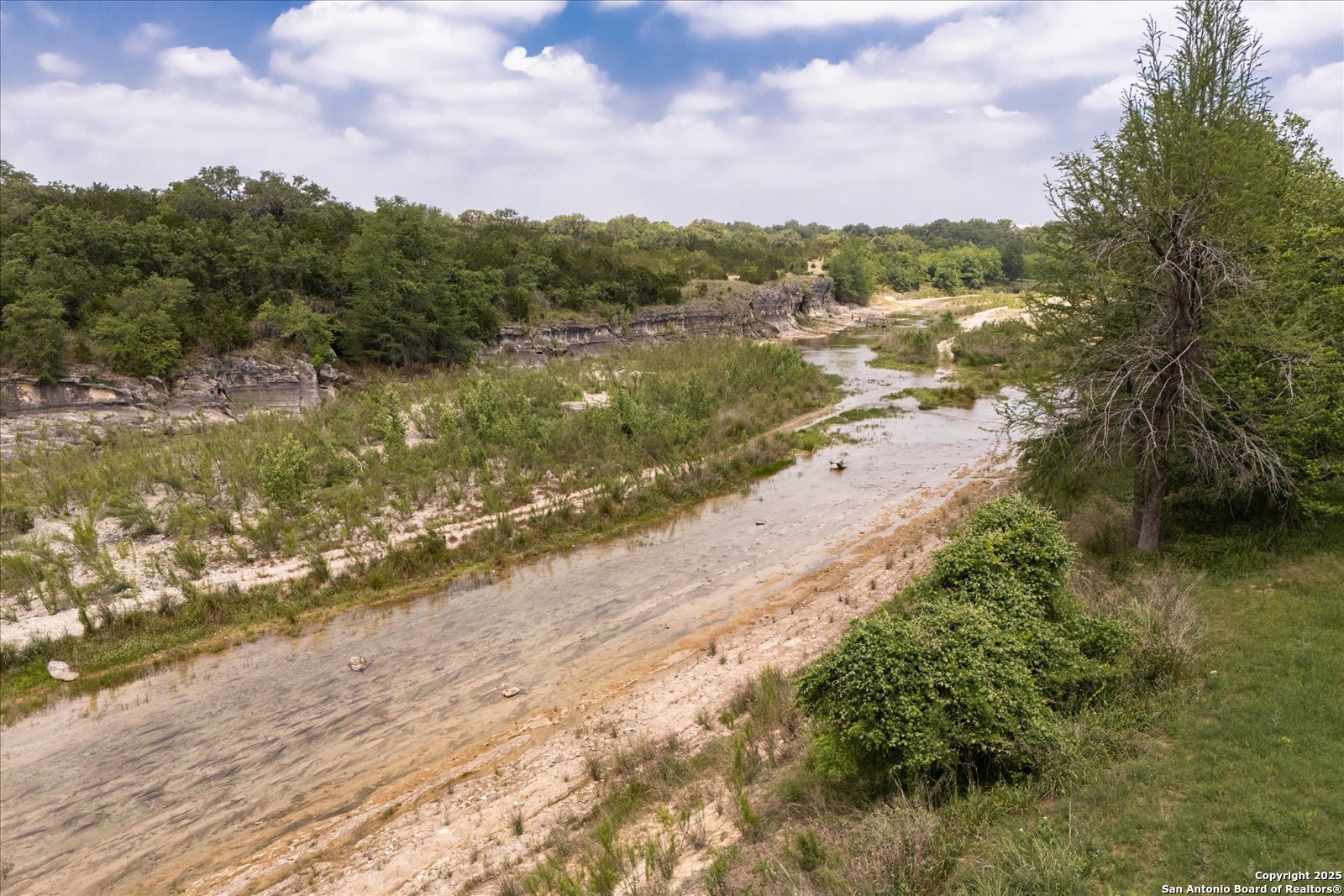 000 Oakridge Trail Pipe Creek TX 78063